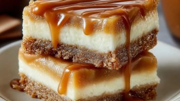 Creamy Caramel Cheesecake Bars