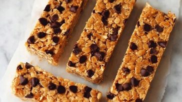 Healthy Homemade Granola Bars