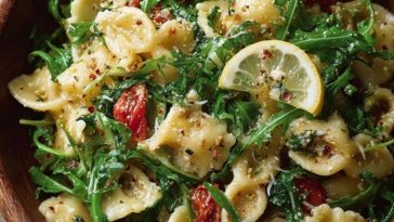 Quick Lemon Arugula Pasta Salad