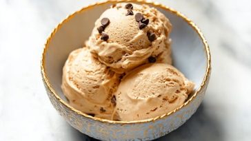 Peanut Butter Cottage Cheese Ice Cream