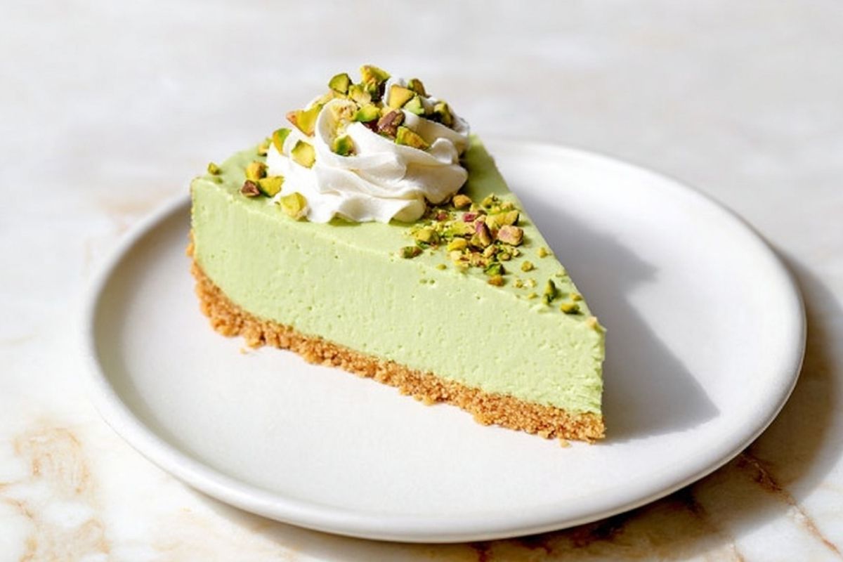 No-Bake Pistachio Cheesecake