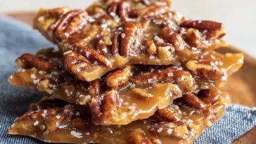Easy Pecan Pie Bark