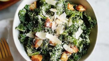 Easy 15-Minute Kale Caesar Salad