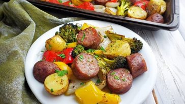 Easy Sheet Pan Sausage with Vegetables
